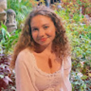 Meet your Posher, Maggie